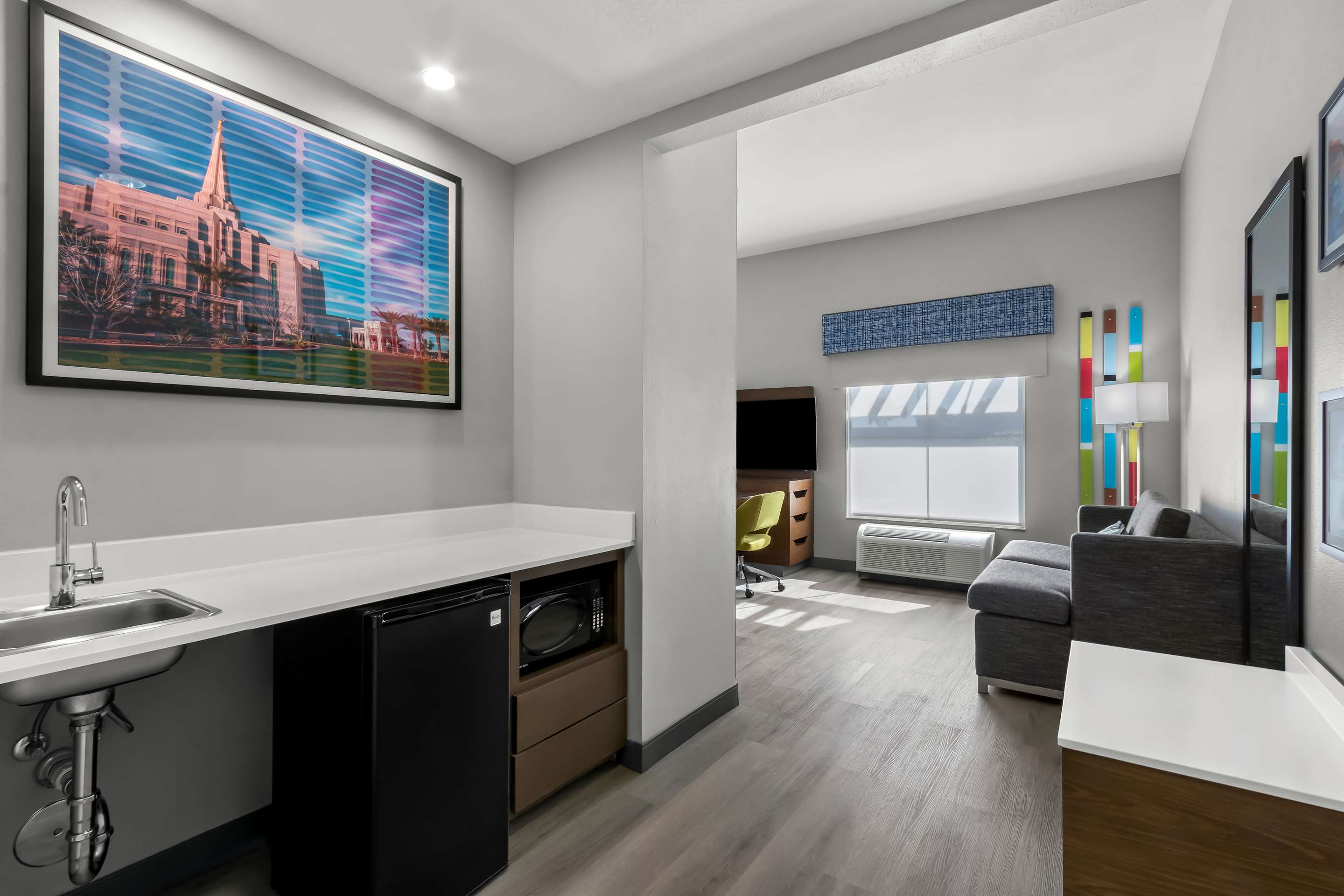 Guest room