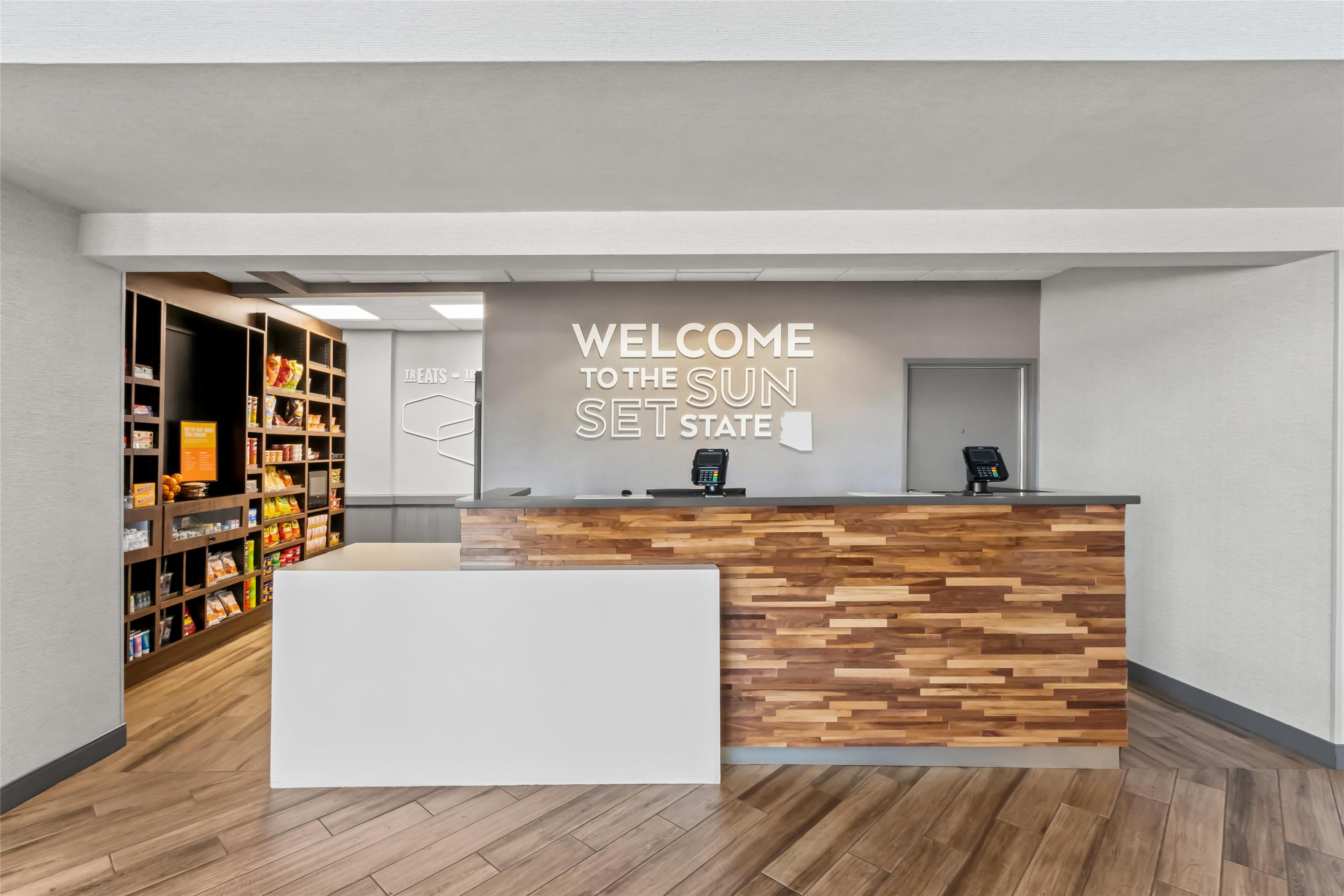 Lobby | Hampton Inn & Suites Phoenix/Gilbert