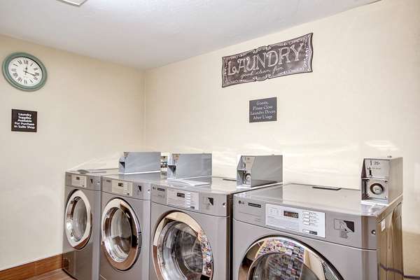  - Hampton Inn & Suites Goodyear - I-10, Exit 128