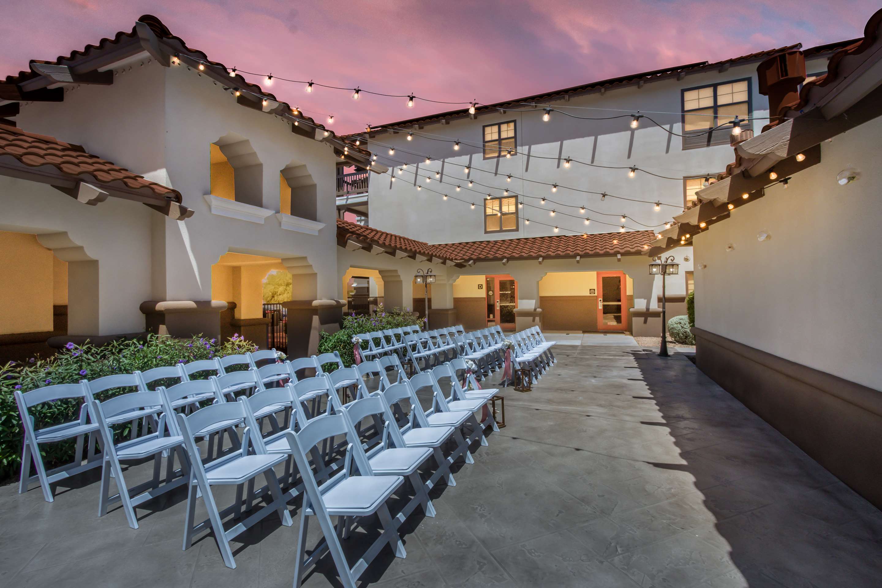 Exterior | Hampton Inn & Suites Phoenix-Goodyear