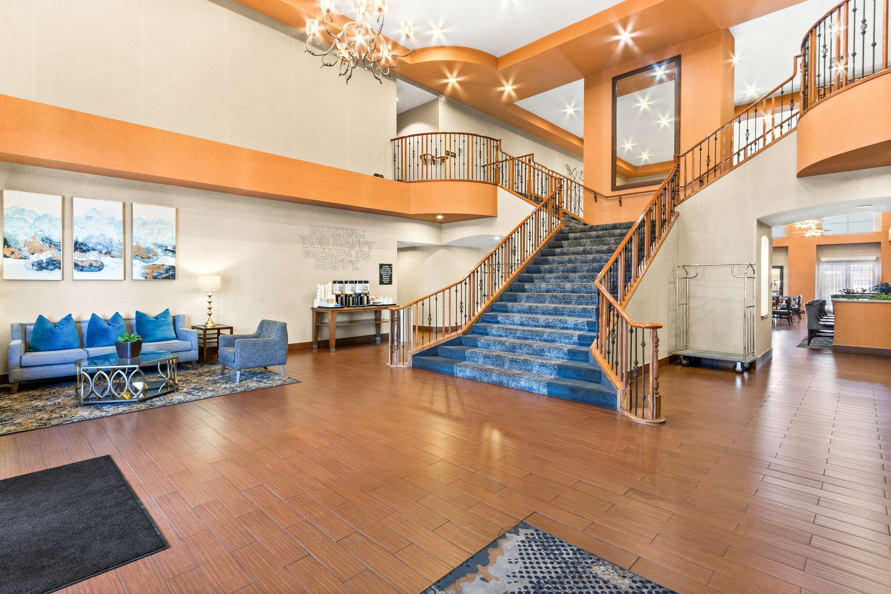 Lobby | Hampton Inn & Suites Phoenix-Goodyear