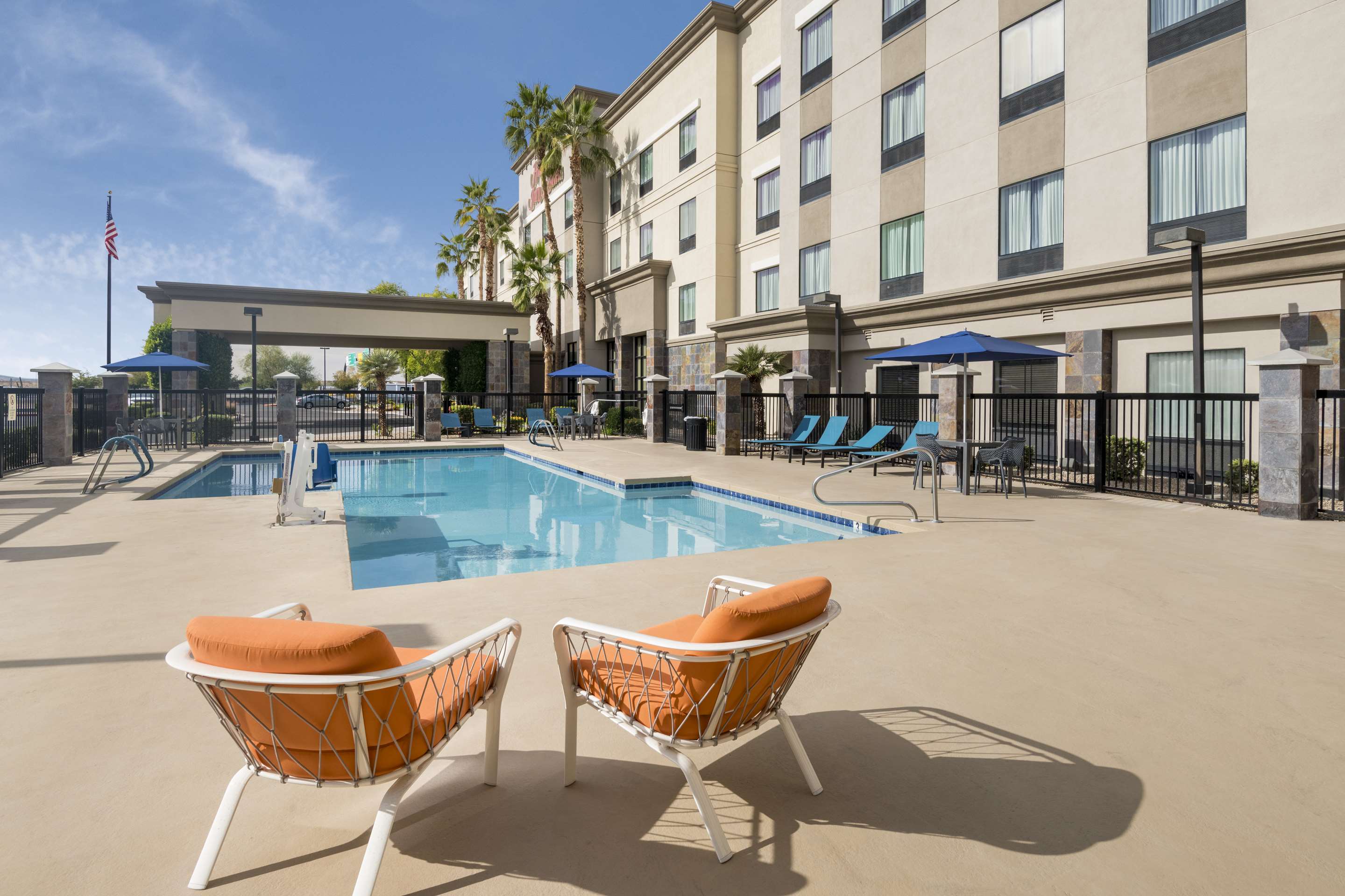Pool | Hampton Inn & Suites Phoenix North/Happy Valley