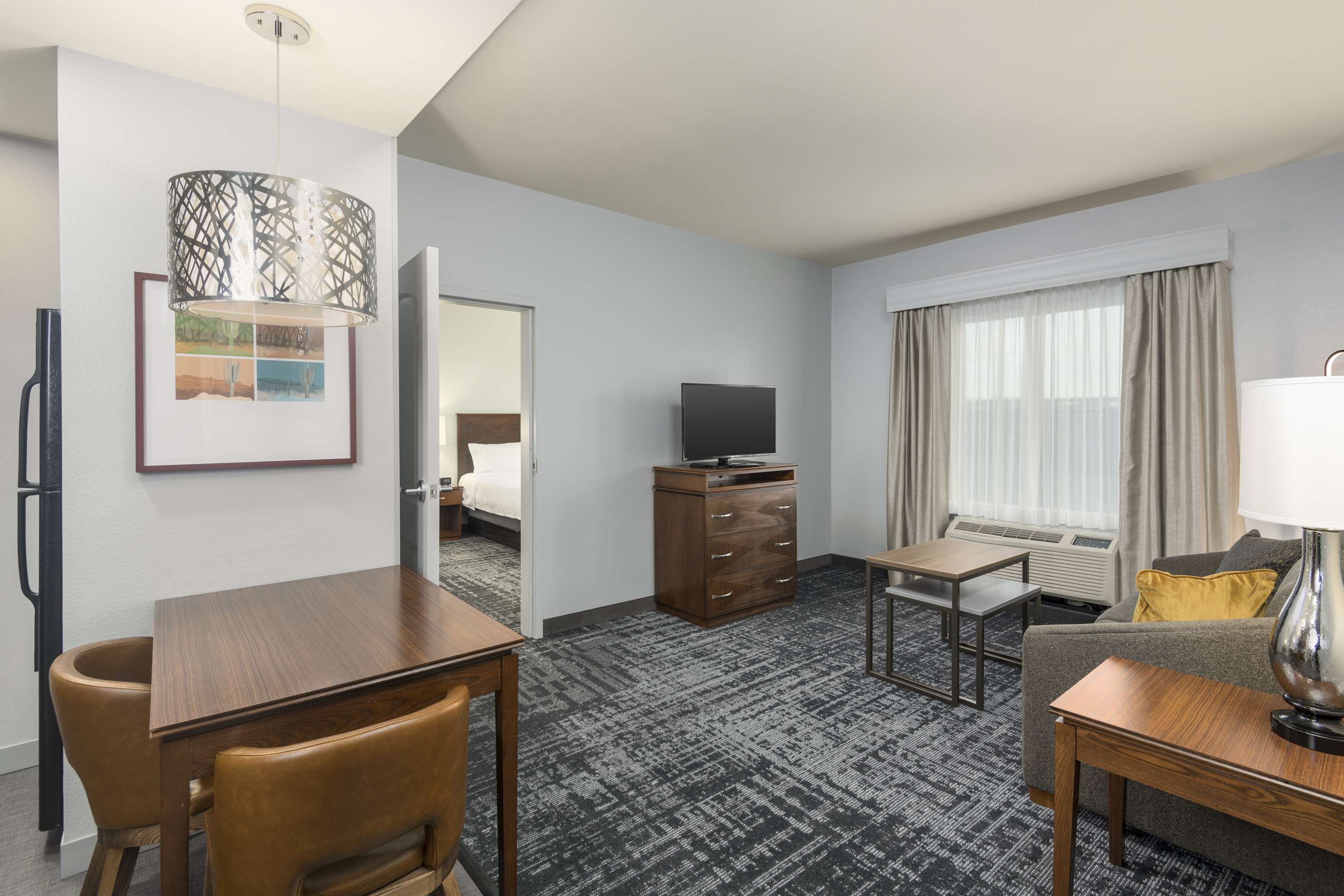 Guest room