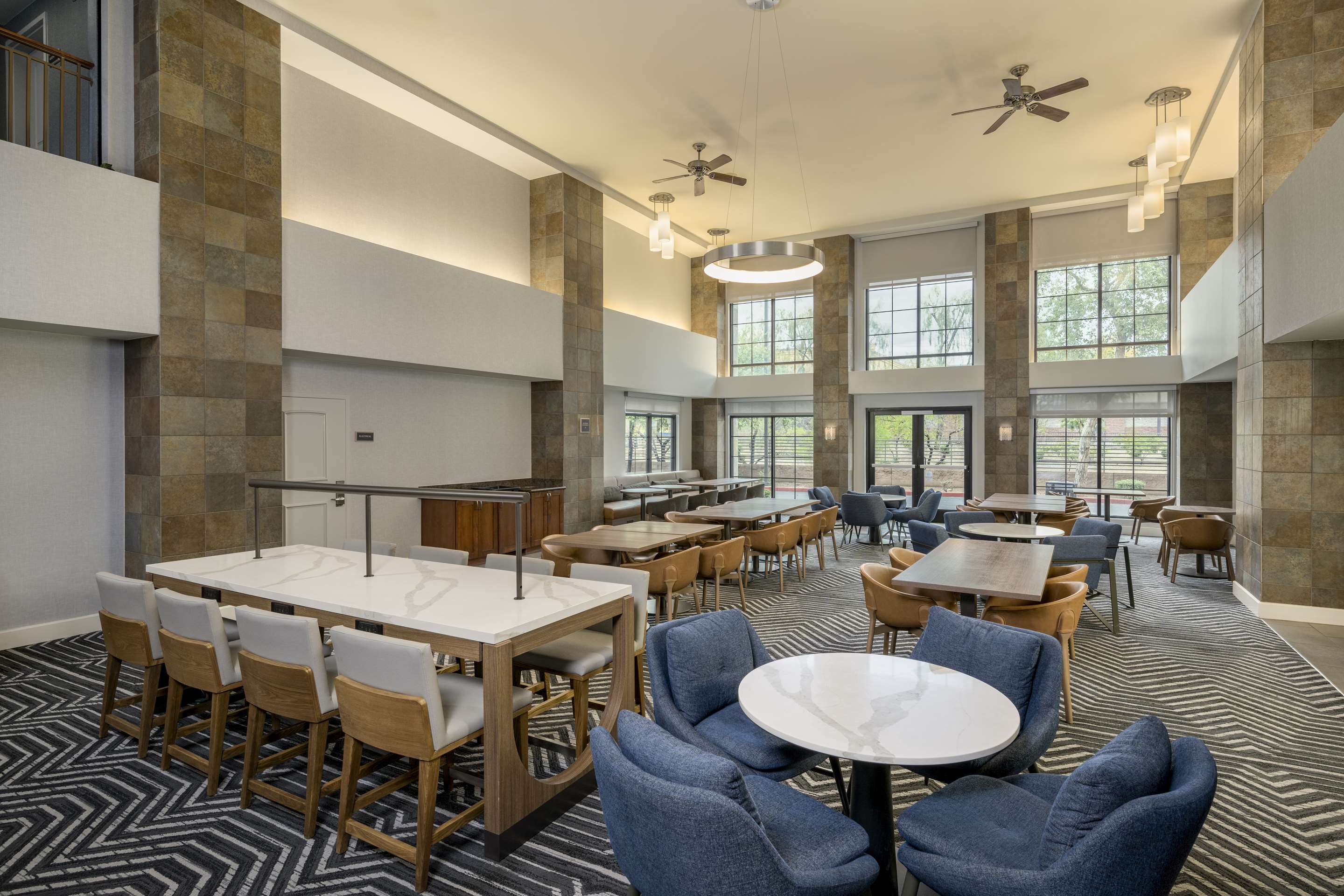 Lobby | Homewood Suites by Hilton Phoenix North-Happy Valley