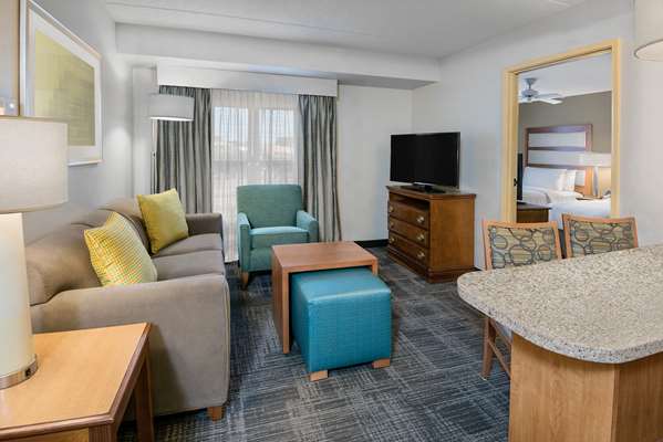  - Homewood Suites by Hilton Metro Center Phoenix - I-17, Exit 208