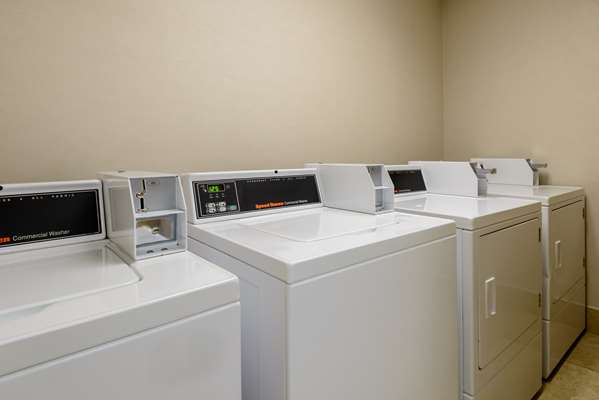  - Homewood Suites by Hilton Metro Center Phoenix - I-17, Exit 208