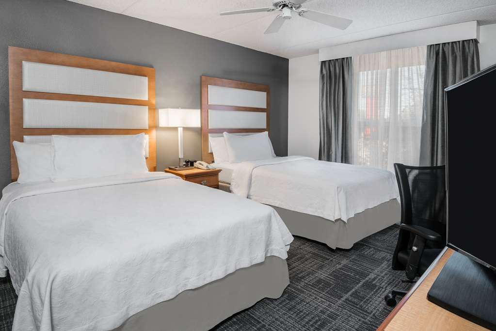 Homewood Suites by Hilton Phoenix - Metro Center - Tap to explore photos