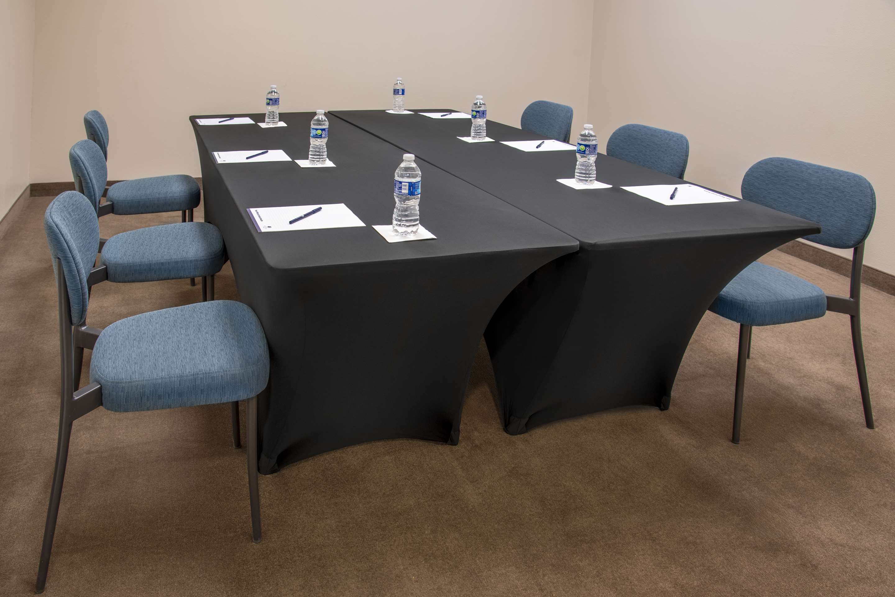 Meeting Room | DoubleTree by Hilton Phoenix - Gilbert