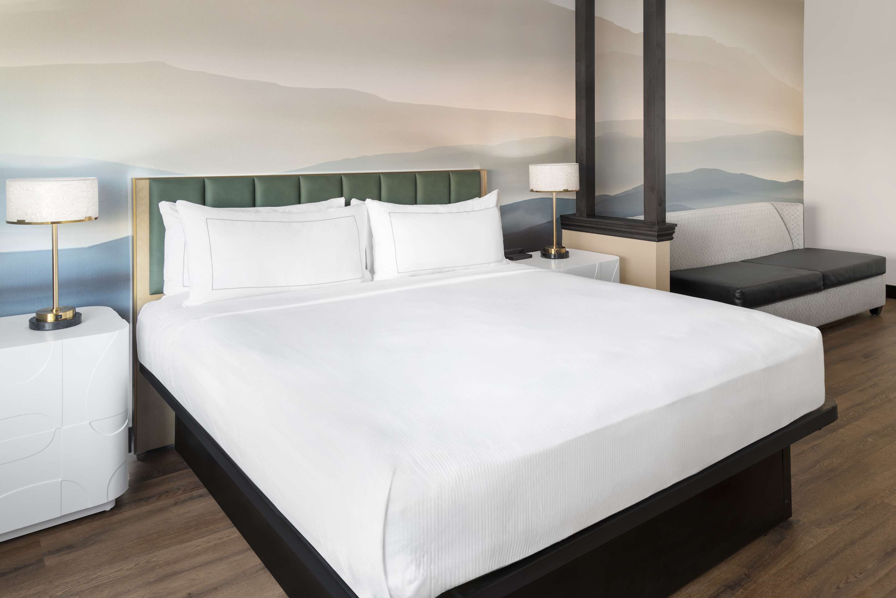 Guest room