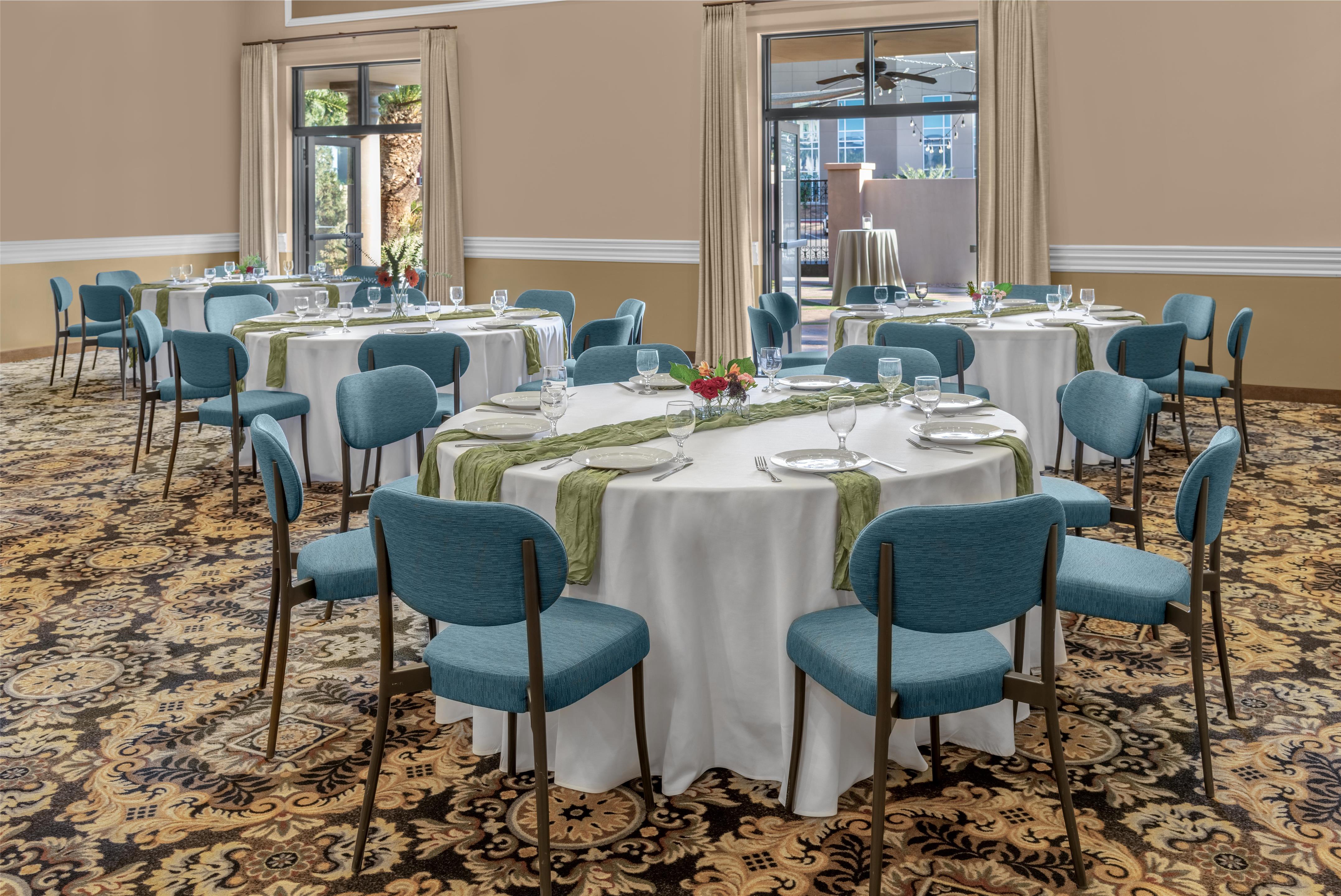 Meeting Room | DoubleTree by Hilton Phoenix - Gilbert