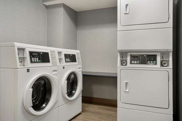  - Hampton Inn Midtown Phoenix - I-10, Exit 144