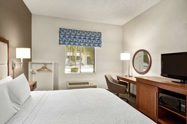  - Hampton Inn Midtown Phoenix - I-10, Exit 144