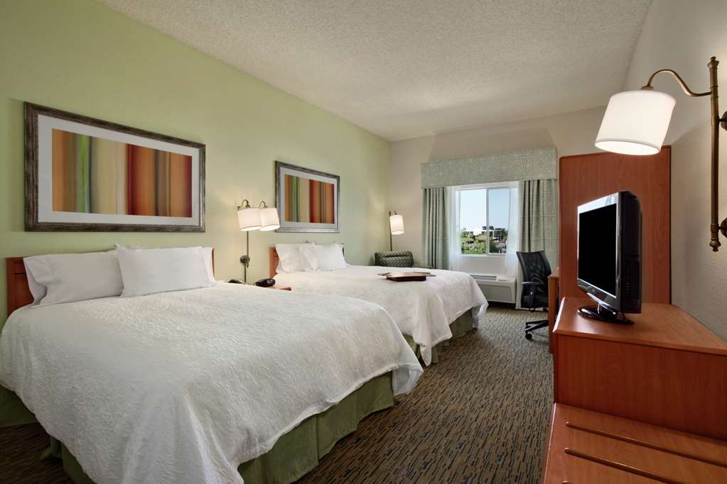 Hampton Inn Phoenix-Midtown-Dwtn Area, AZ - Tap to explore photos