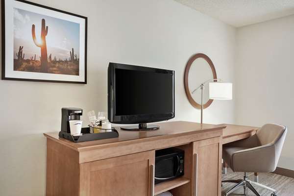  - Hampton Inn Midtown Phoenix - I-10, Exit 144