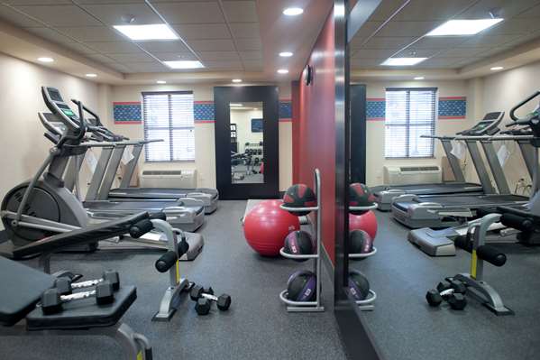 Fitness/ Exercise Room - Hampton Inn & Suites Downtown St Petersburg