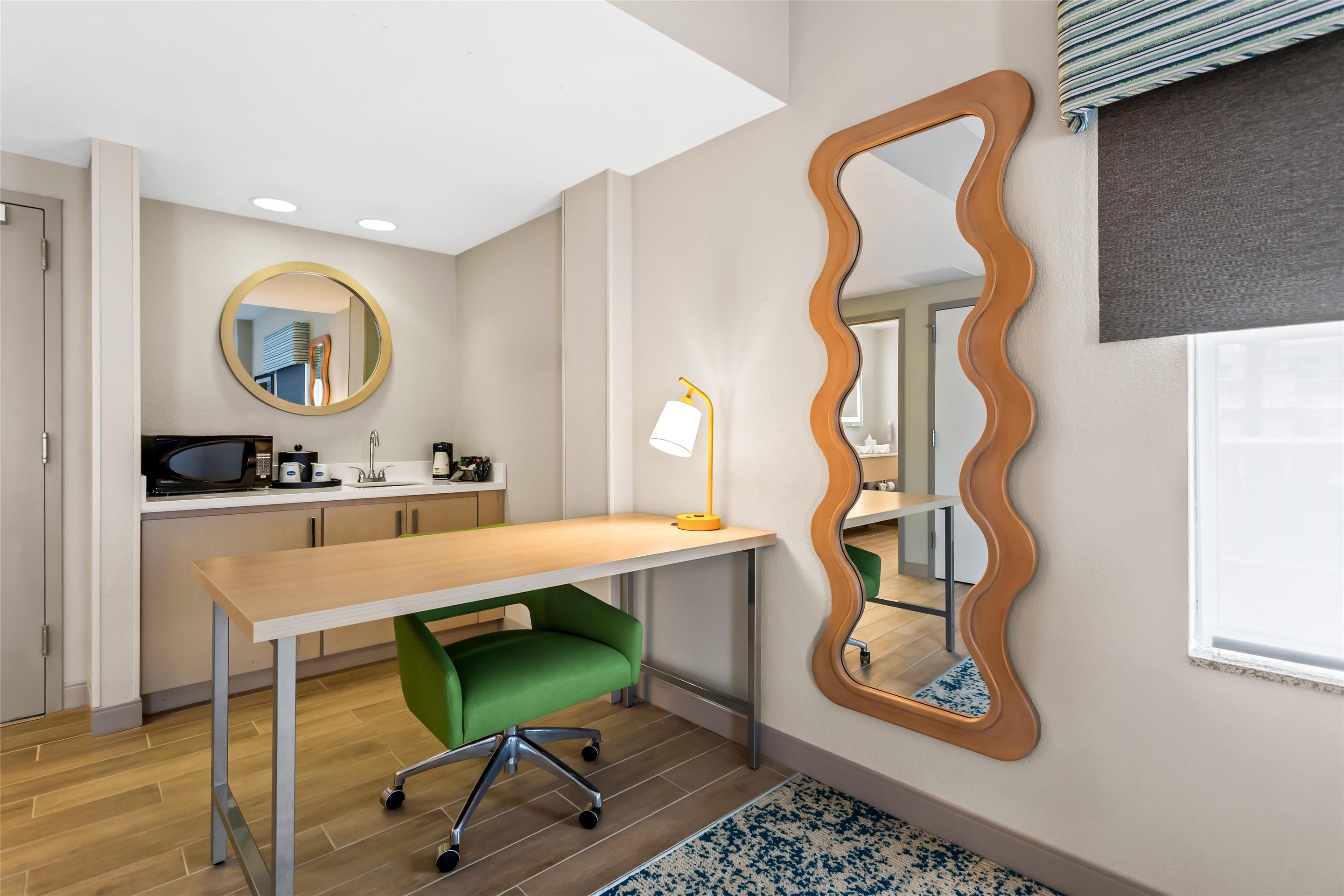 Guest room
