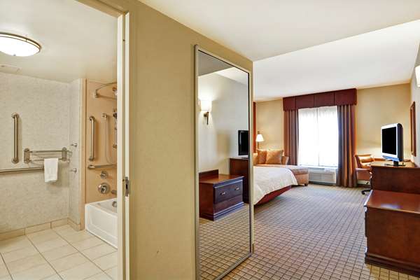  - Hampton Inn & Suites Grand Prairie Peoria