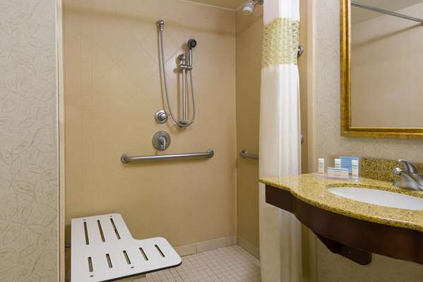  - Hampton Inn & Suites Grand Prairie Peoria