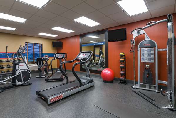 Fitness/ Exercise Room - Hampton Inn & Suites Grand Prairie Peoria