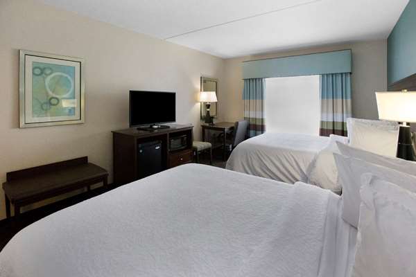  - Hampton Inn Bridgeville - I-79, Exit 54