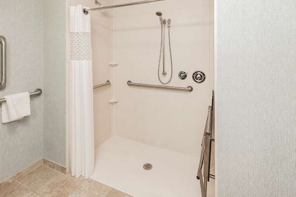  - Hampton Inn Bridgeville - I-79, Exit 54