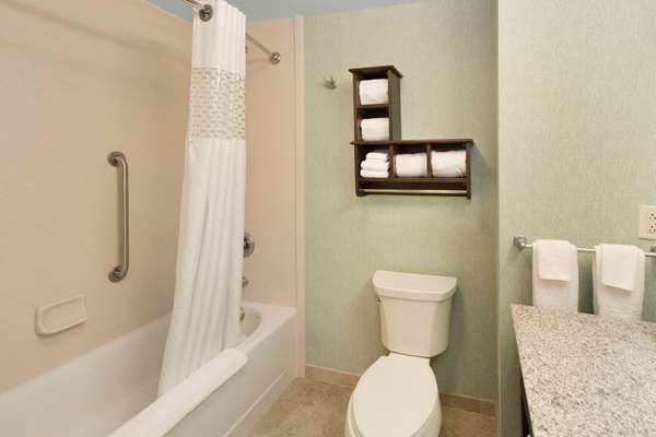  - Hampton Inn Bridgeville - I-79, Exit 54