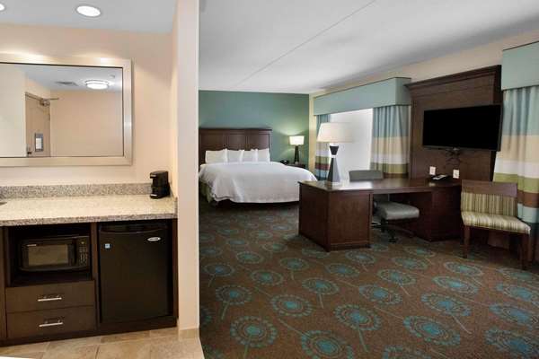  - Hampton Inn Bridgeville - I-79, Exit 54