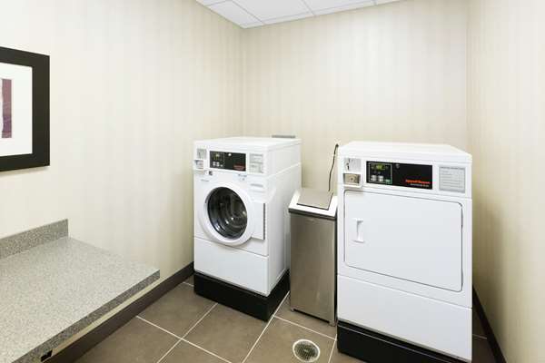  - Hampton Inn Bridgeville - I-79, Exit 54
