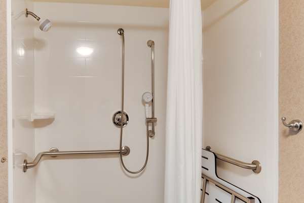  - Hampton Inn Green Tree Pittsburgh