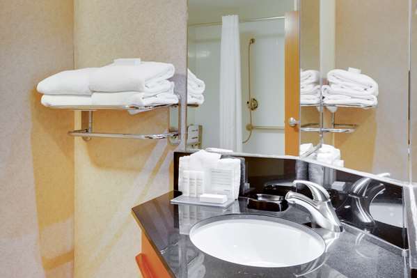  - Hampton Inn Green Tree Pittsburgh