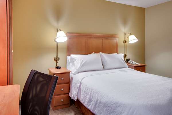  - Hampton Inn Green Tree Pittsburgh