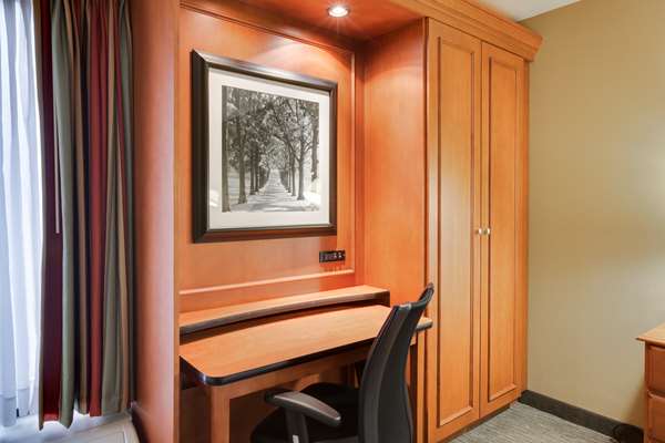  - Hampton Inn Green Tree Pittsburgh