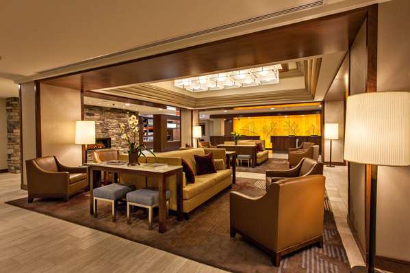  - DoubleTree by Hilton Hotel Green Tree Pittsburgh