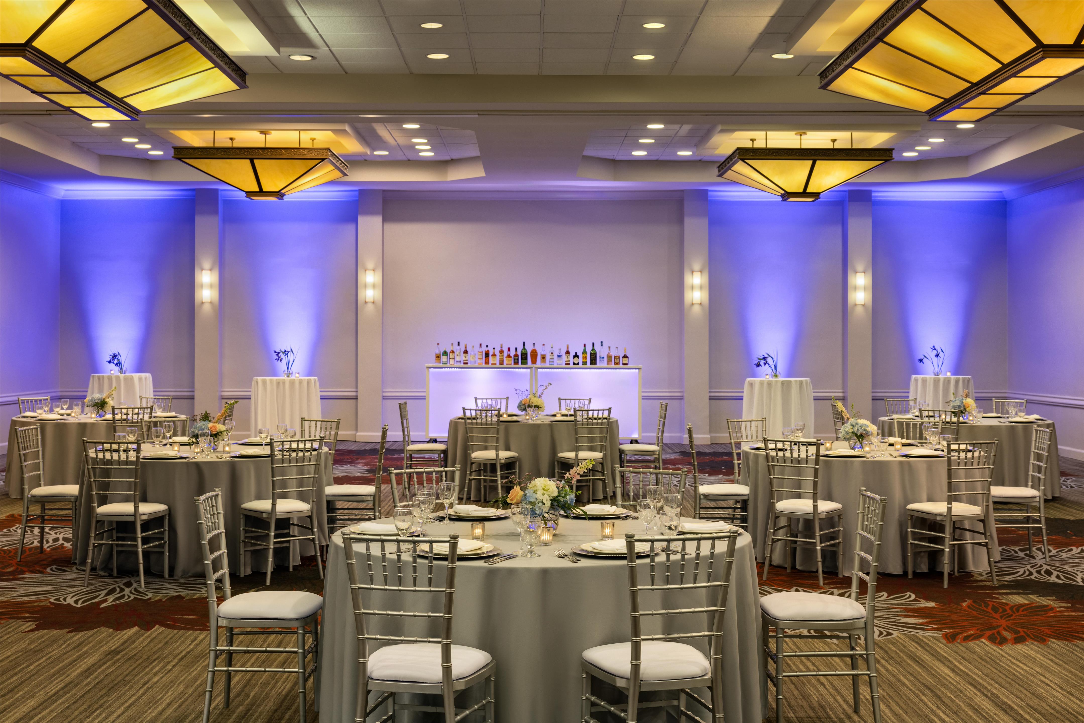 Meeting Room | DoubleTree by Hilton Pittsburgh - Green Tree