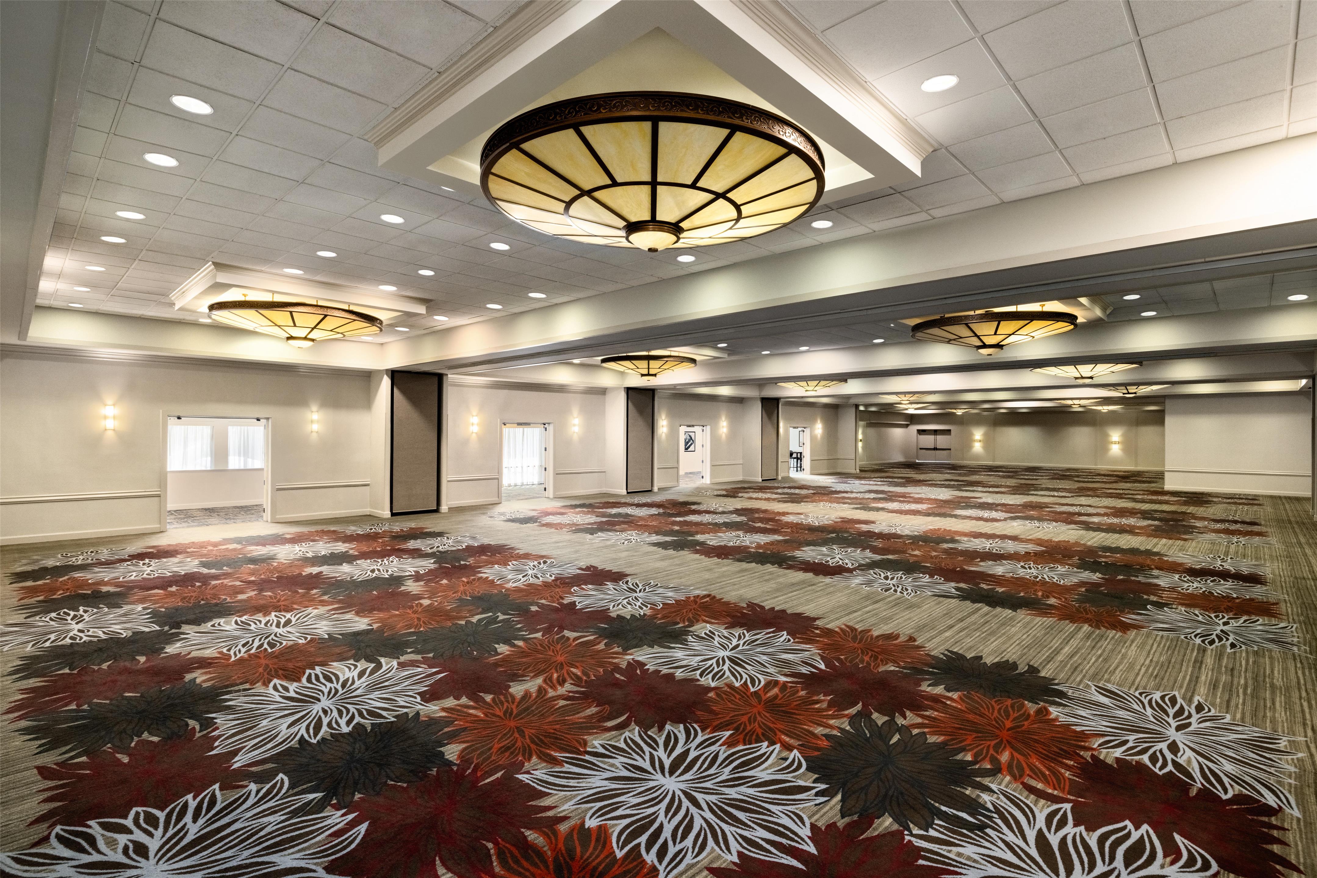 Meeting Room | DoubleTree by Hilton Pittsburgh - Green Tree