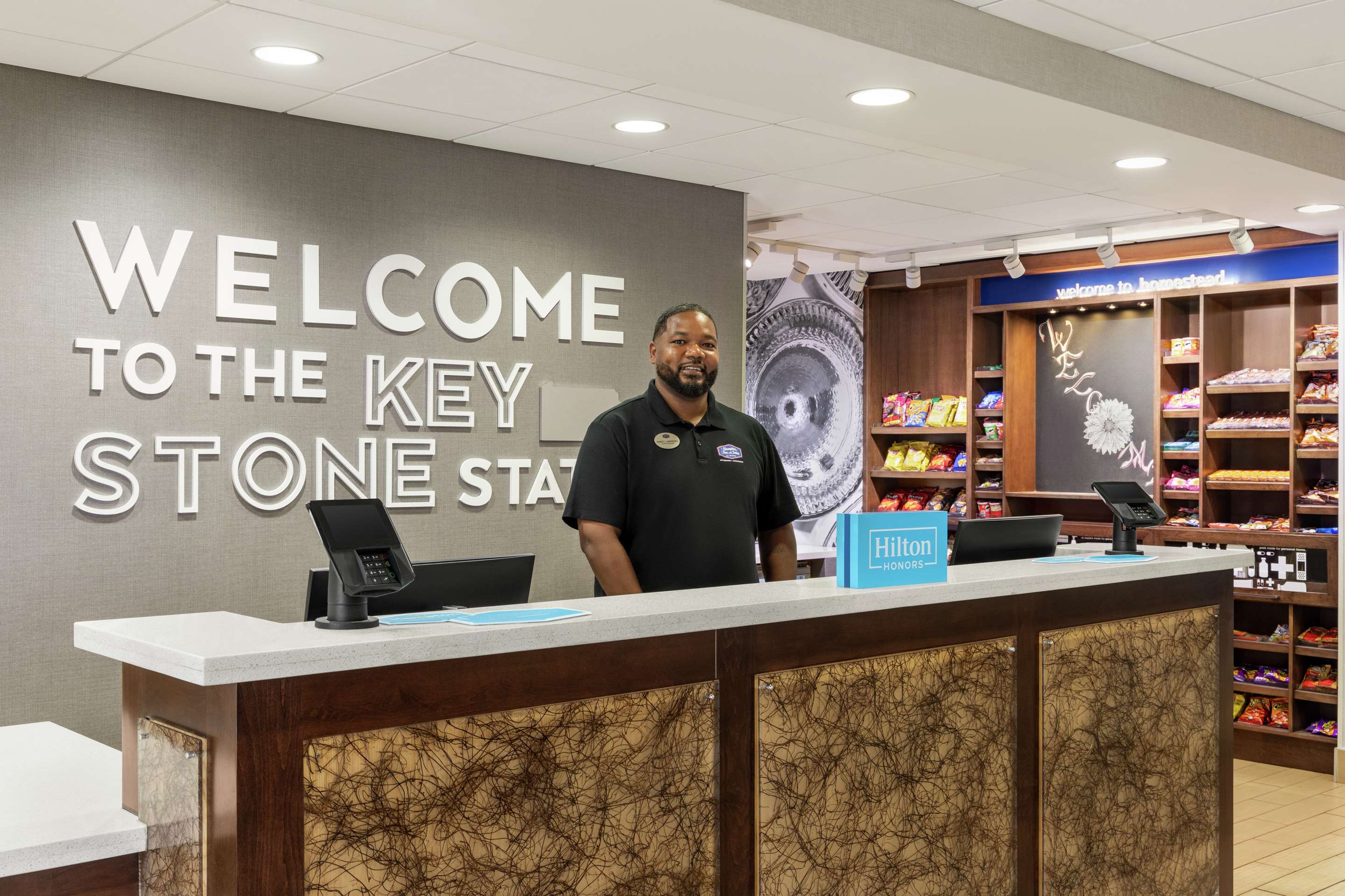Reception | Hampton Inn & Suites Pittsburgh/Waterfront-West Homestead
