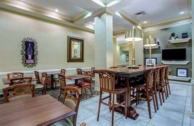 Dining,Dining Area,Restaurant,On-Site