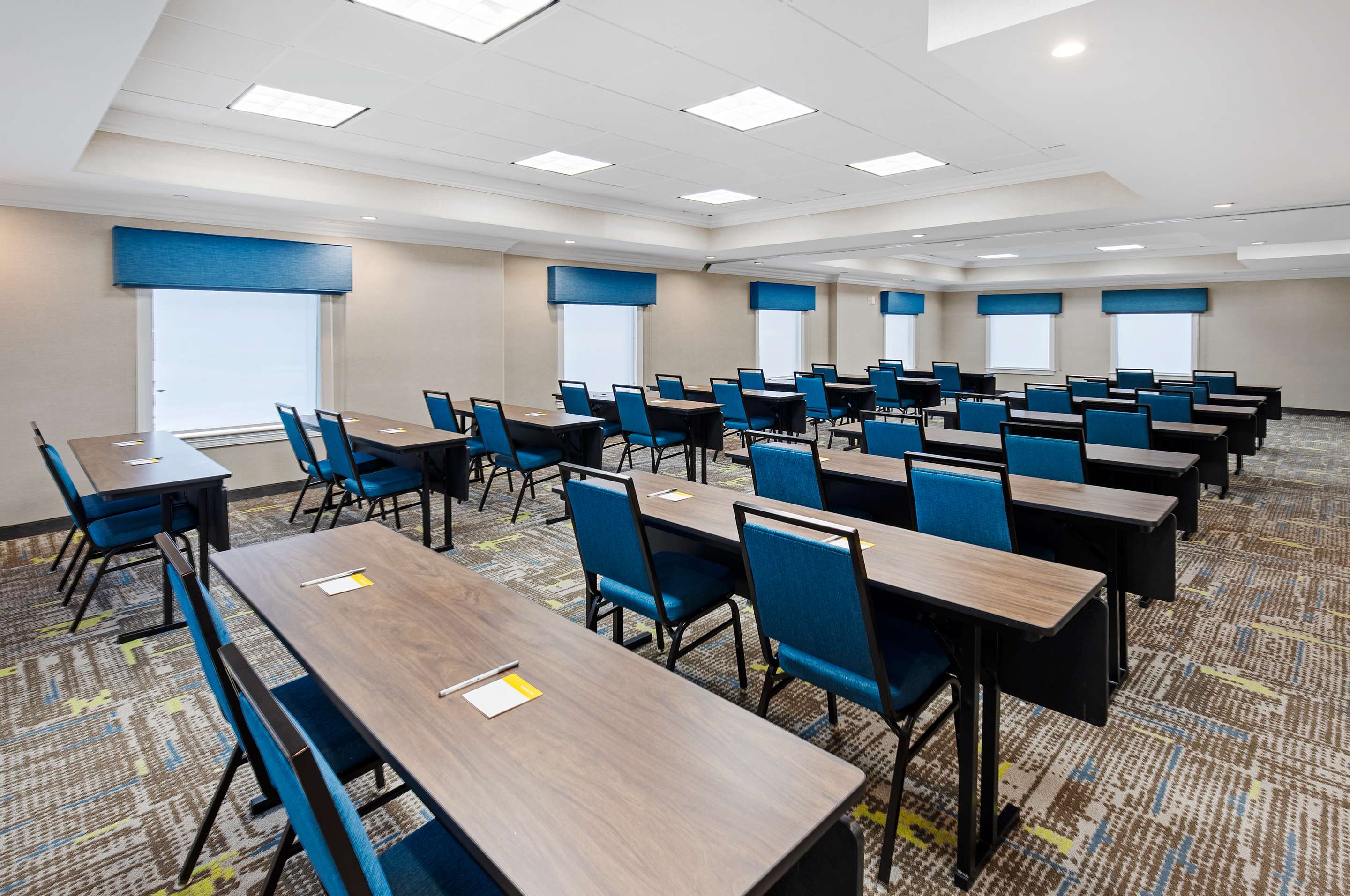 Meeting Room | Hampton Inn Pikeville