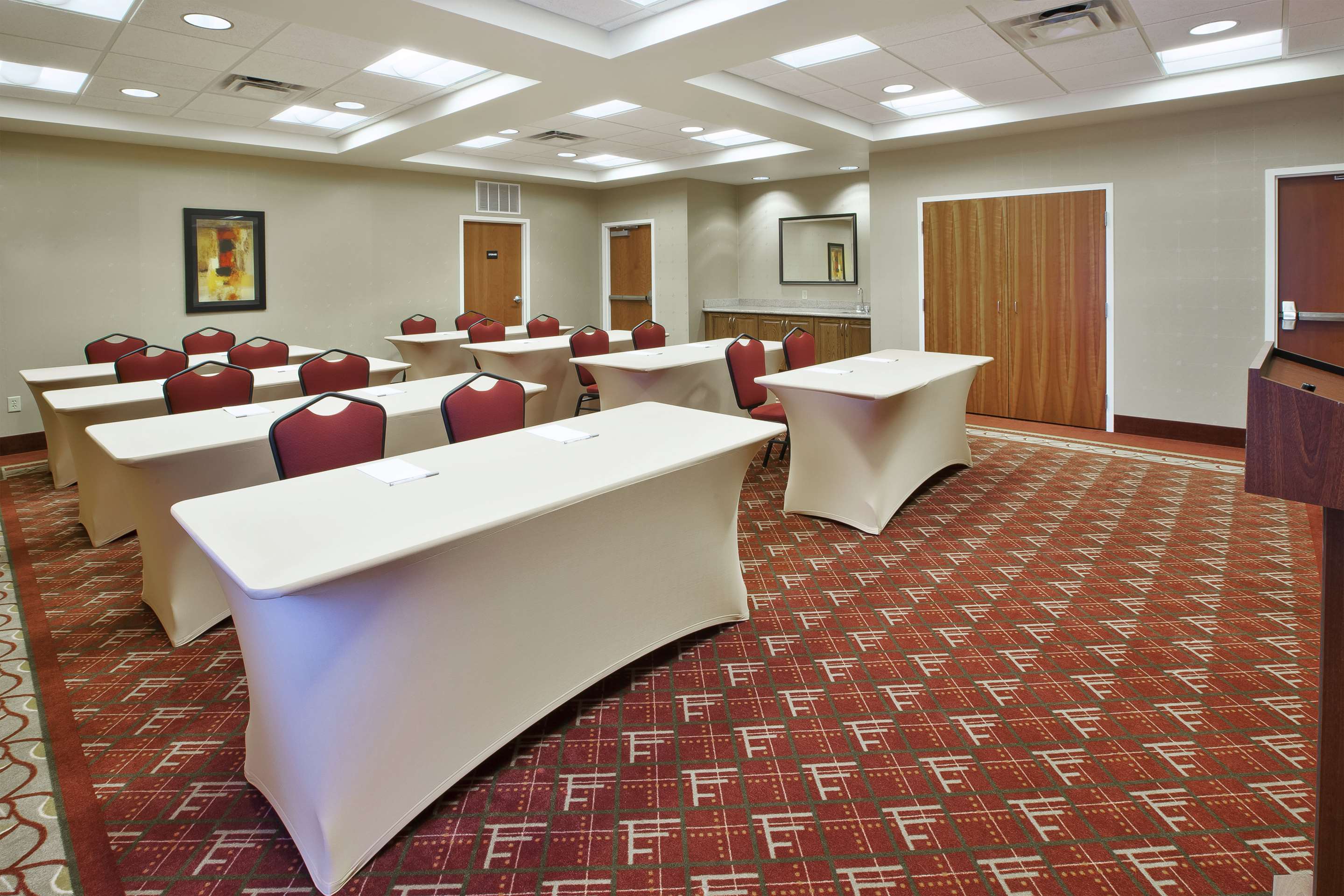 Meeting Room | Hampton Inn & Suites Plattsburgh