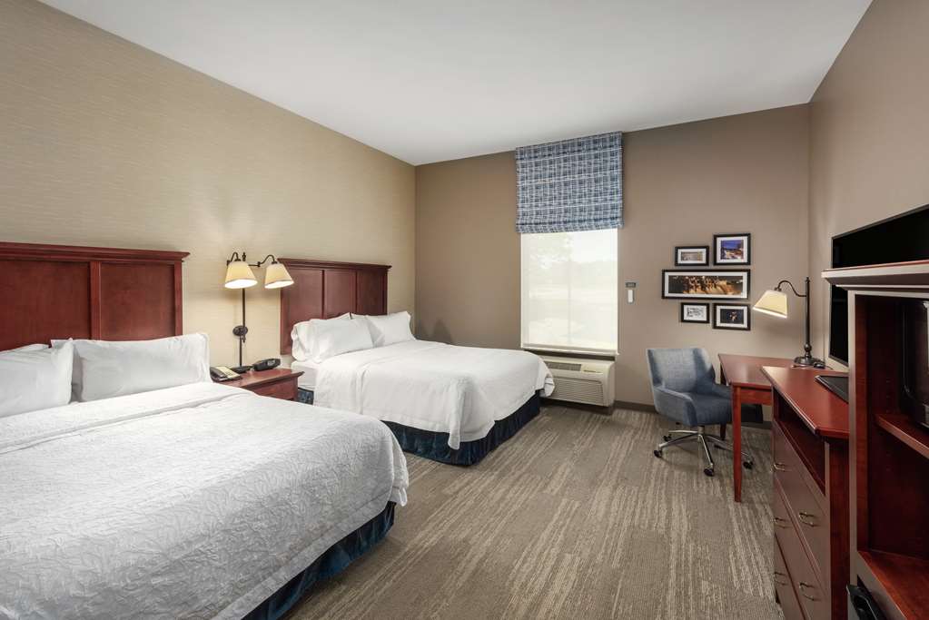 Hampton Inn Branson - Branson Hills Room Type - 2QN MOB HEARING ACC TUB NS