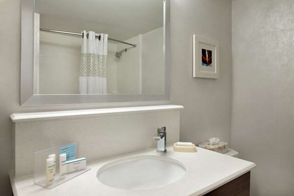  - Hampton Inn Mt Laurel