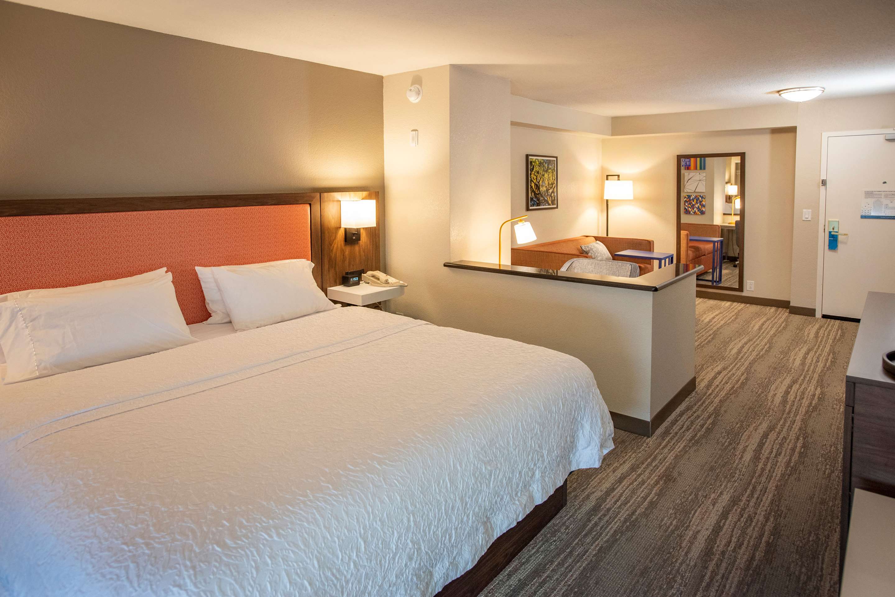 Guest room