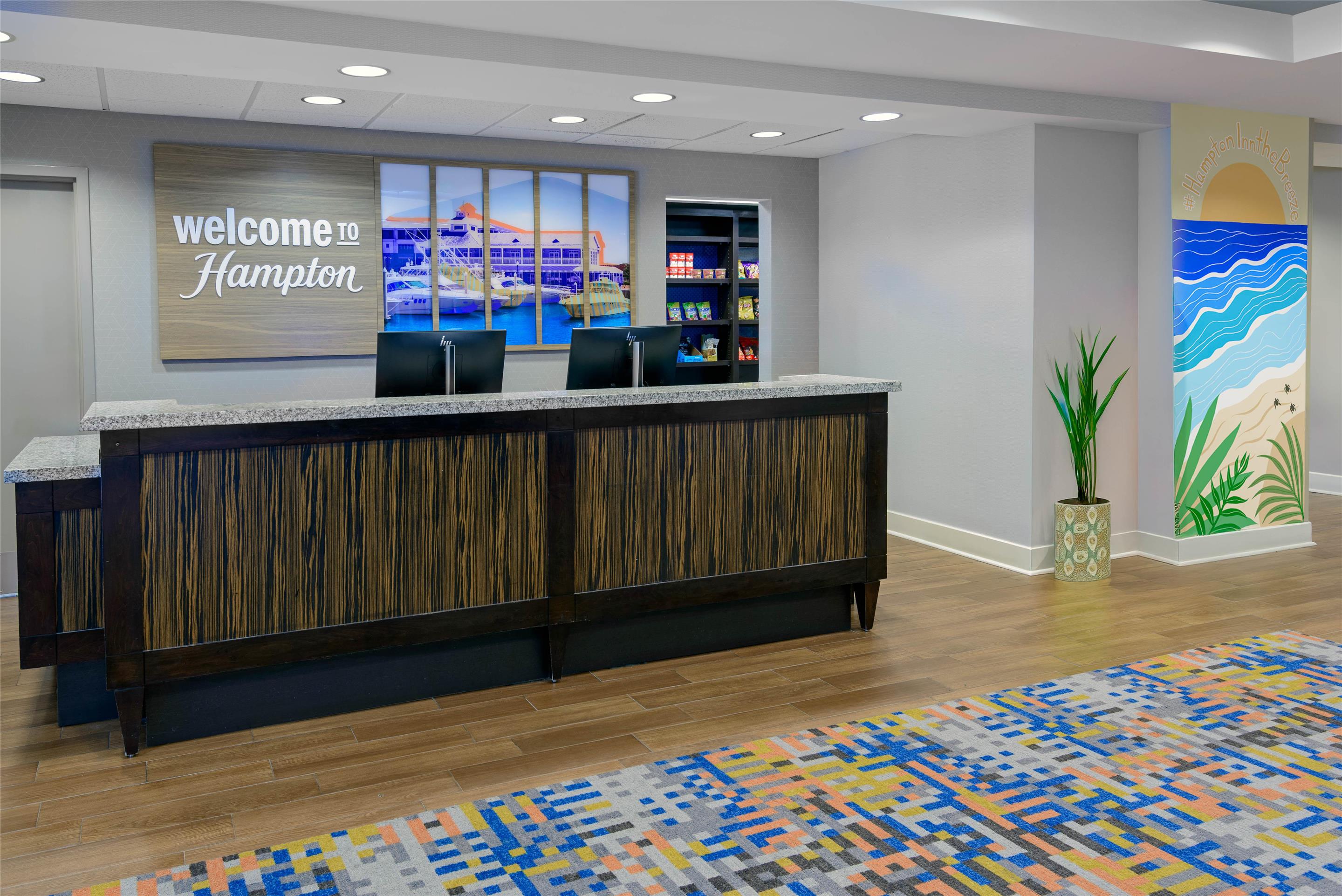 Reception | Hampton Inn & Suites Pensacola/Gulf Breeze