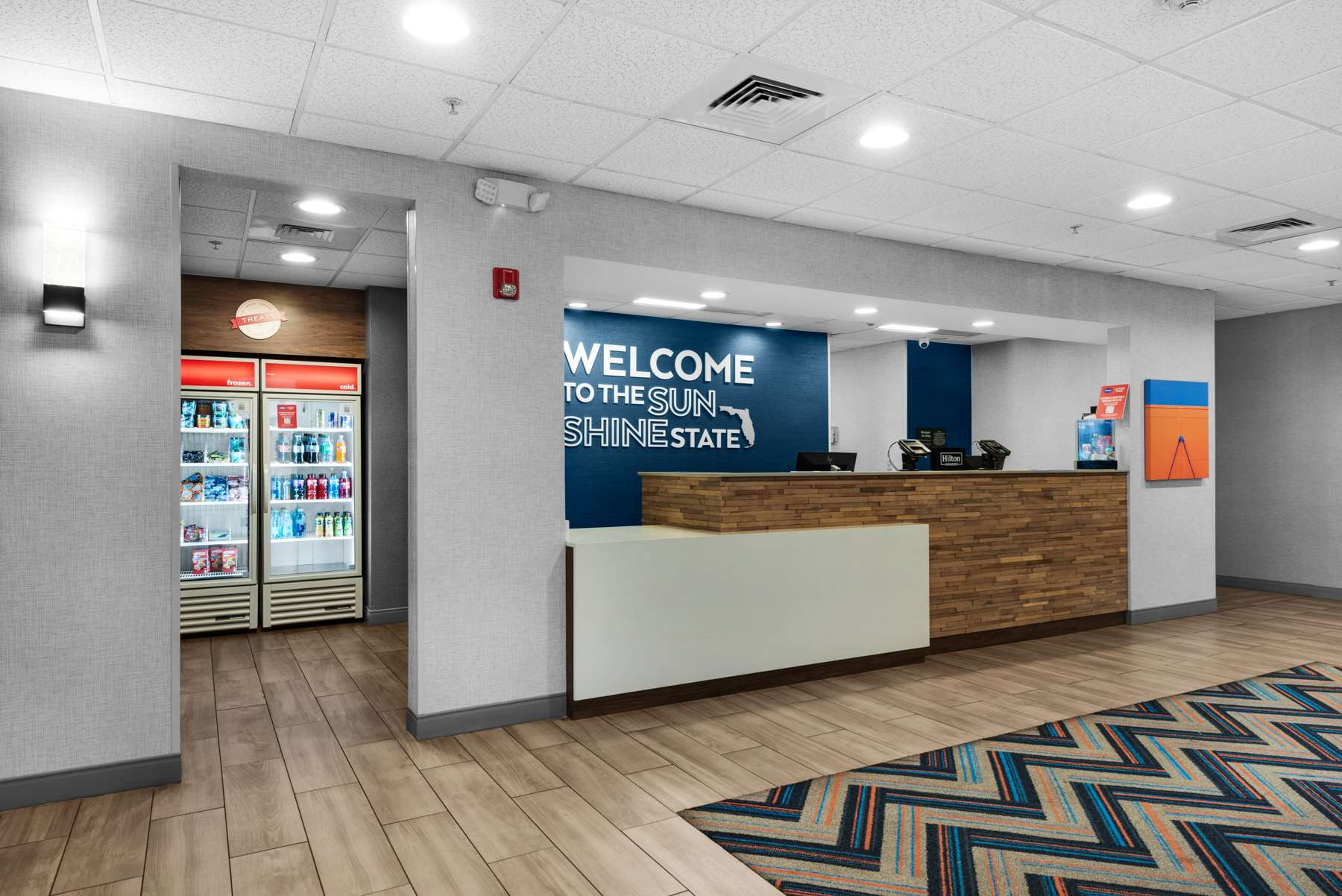 Reception | Hampton Inn & Suites Pensacola I-10 N at Univ. Town Plaza