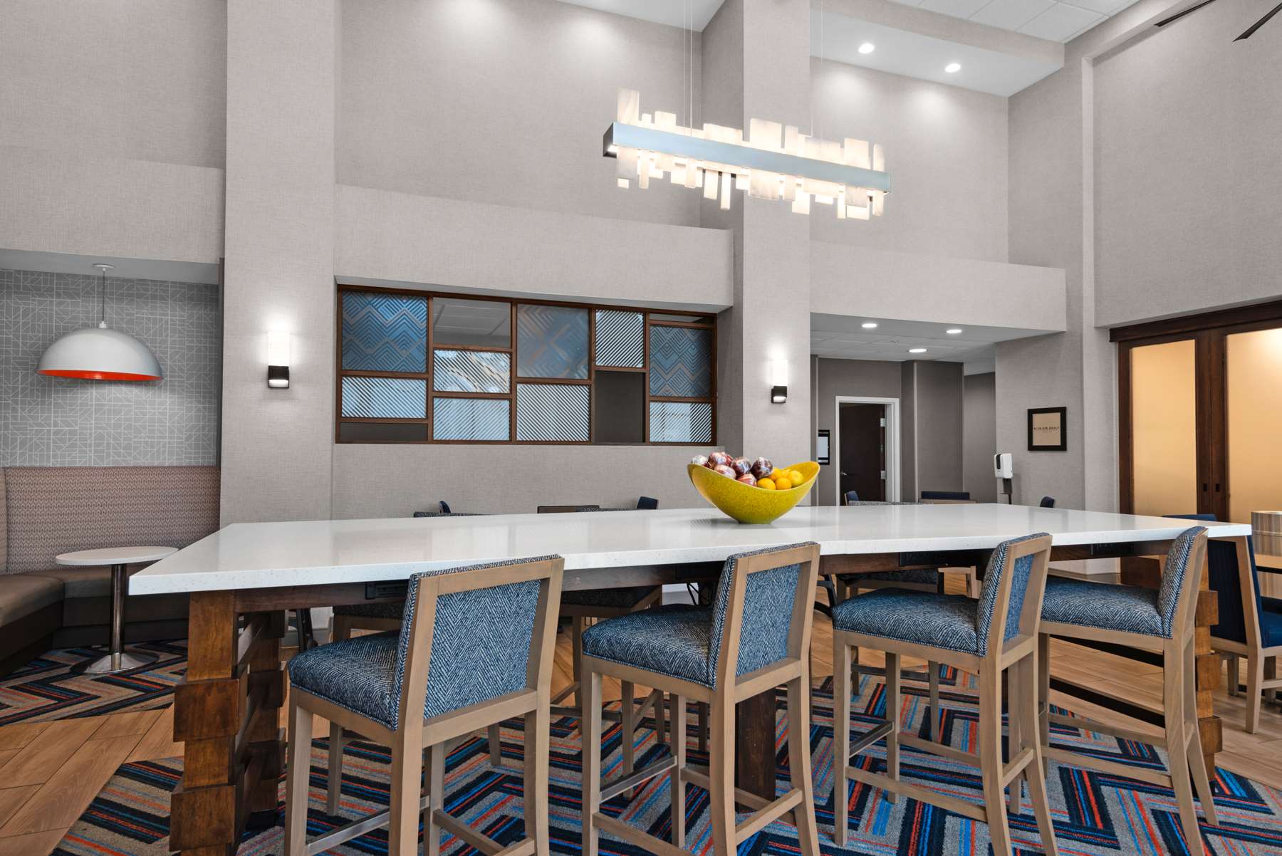Restaurant | Hampton Inn & Suites Pensacola I-10 N at Univ. Town Plaza