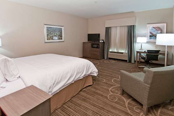  - Hampton Inn & Suites Pensacola - I-10, Exit 7
