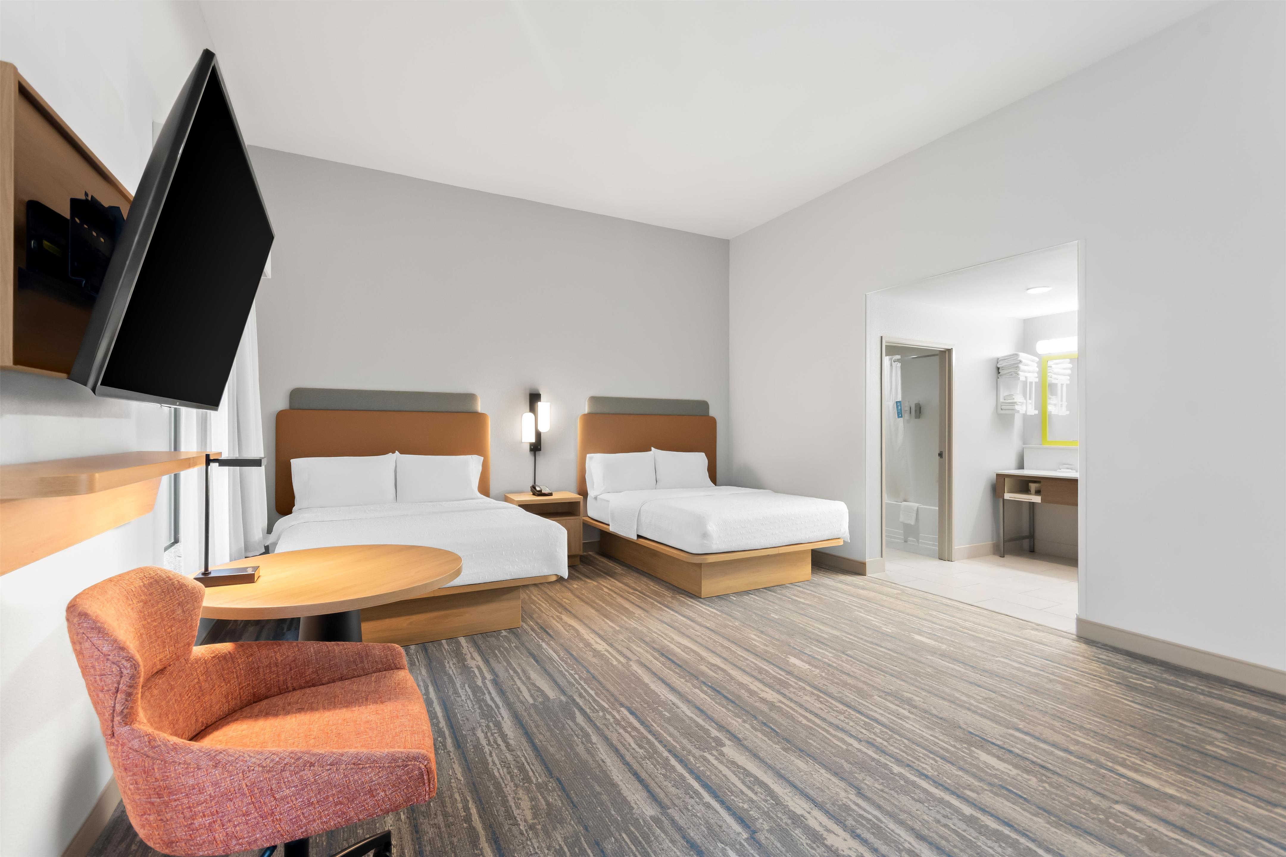 Guest room