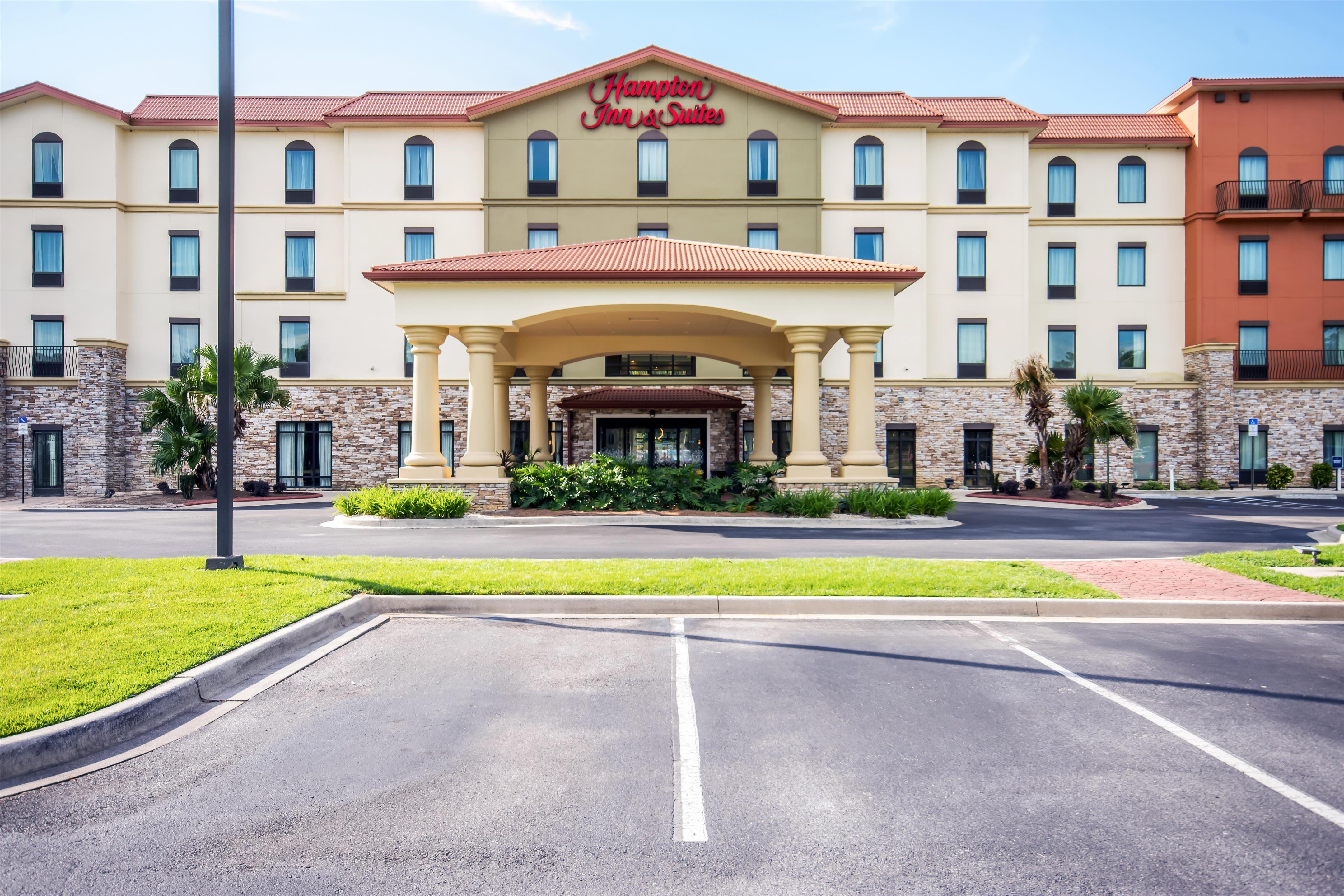 Exterior | Hampton Inn & Suites Pensacola/I-10 Pine Forest Road