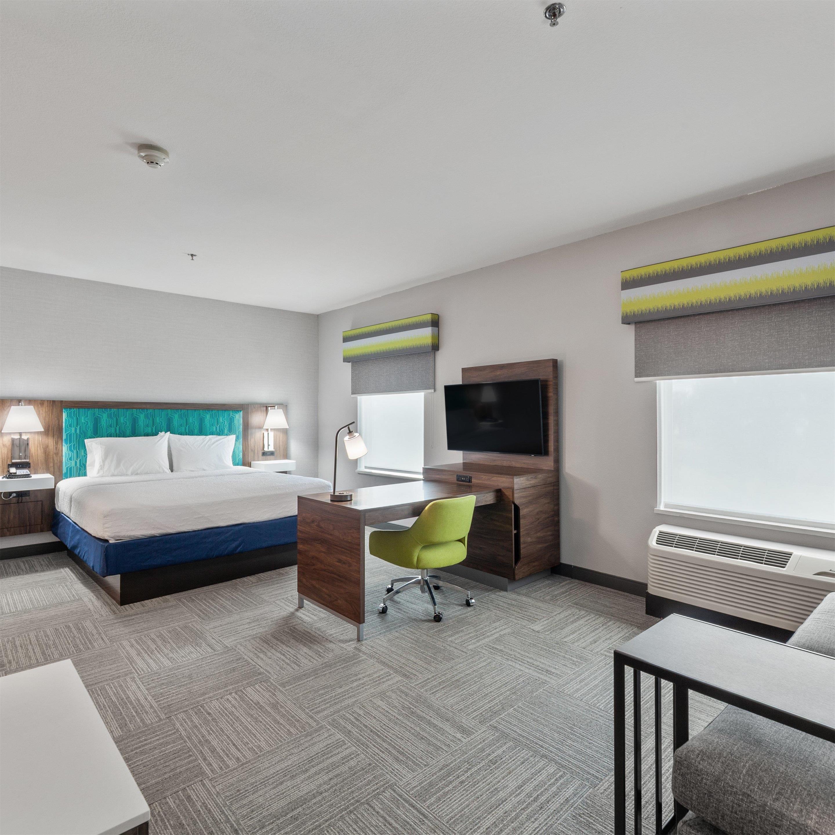 Guest room