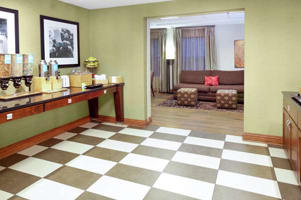 Amenities - Hampton Inn Portage - I-94, Exit 19